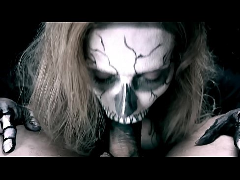 ❤️ Vajzë demonike që thith karin me gojën e saj të zezë dhe gëlltit sperma. ❤️❌ Video seksi në sq.ixiporn-com.ru ️❤