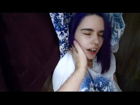 ❤️ Gjeta motrën time në dollap dhe e ndihmova të përfundonte ❤️❌ Video seksi në sq.ixiporn-com.ru ️❤